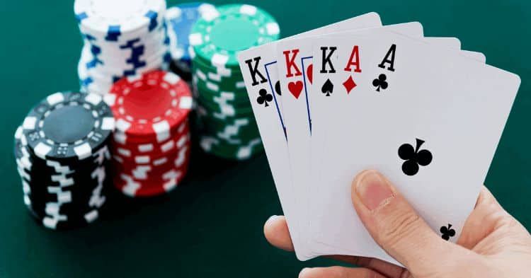 Kinh nghiệm chơi Poker online: Bí quyết thành công từ các cao thủ